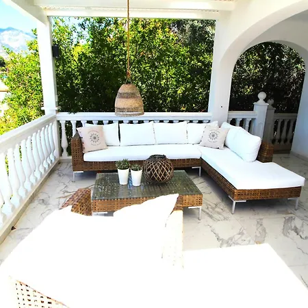 Nogal Villa Fuengirola